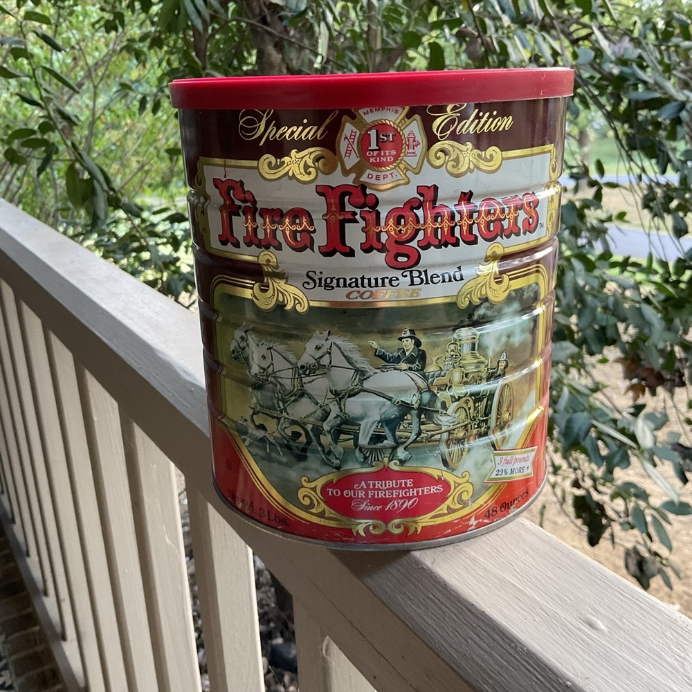 Vintage Fire Fighters Signature Blend Coffee Tin – 3 Lbs / 48 Oz (Unsealed)
